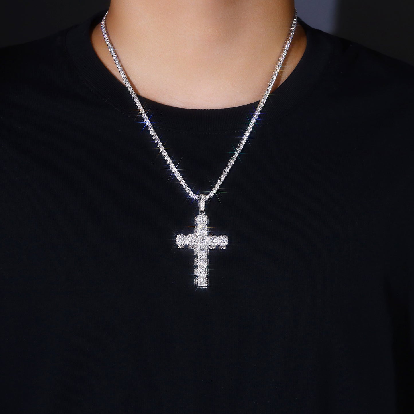 Crucifix Cross of Moissanite Pave Pendant with Standard Bail (Charm) - La Pretti