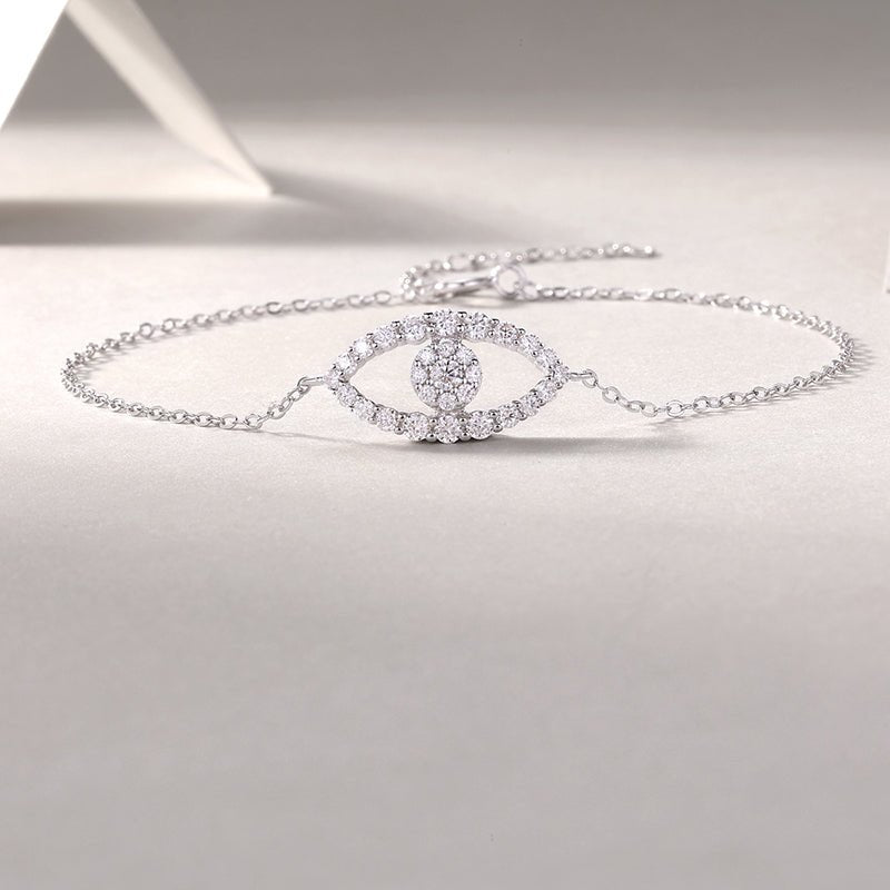 Moissanite Halo Hamsa Bracelet in Pave Setting with Spring Ring Clasp - La Pretti