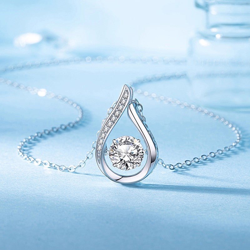 Teardrop Dancing Stone Moissanite Waterdrop Pendant Necklace (1ct. ) - La Pretti
