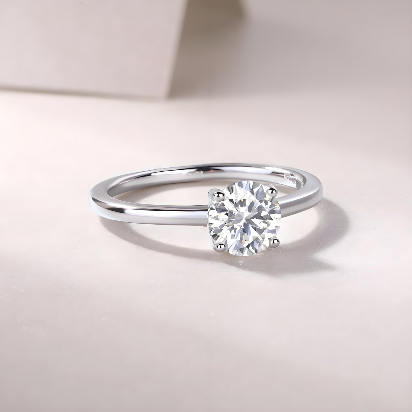 Round Moissanite Solitaire Engagement Ring in 4 Prongs (1ct. ) - La Pretti