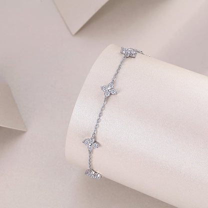 Clover Moissanite Flower Cluster Station Bracelet - La Pretti