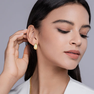 Teardrop Golden Stud Earrings with Accents Pave Settings - La Pretti