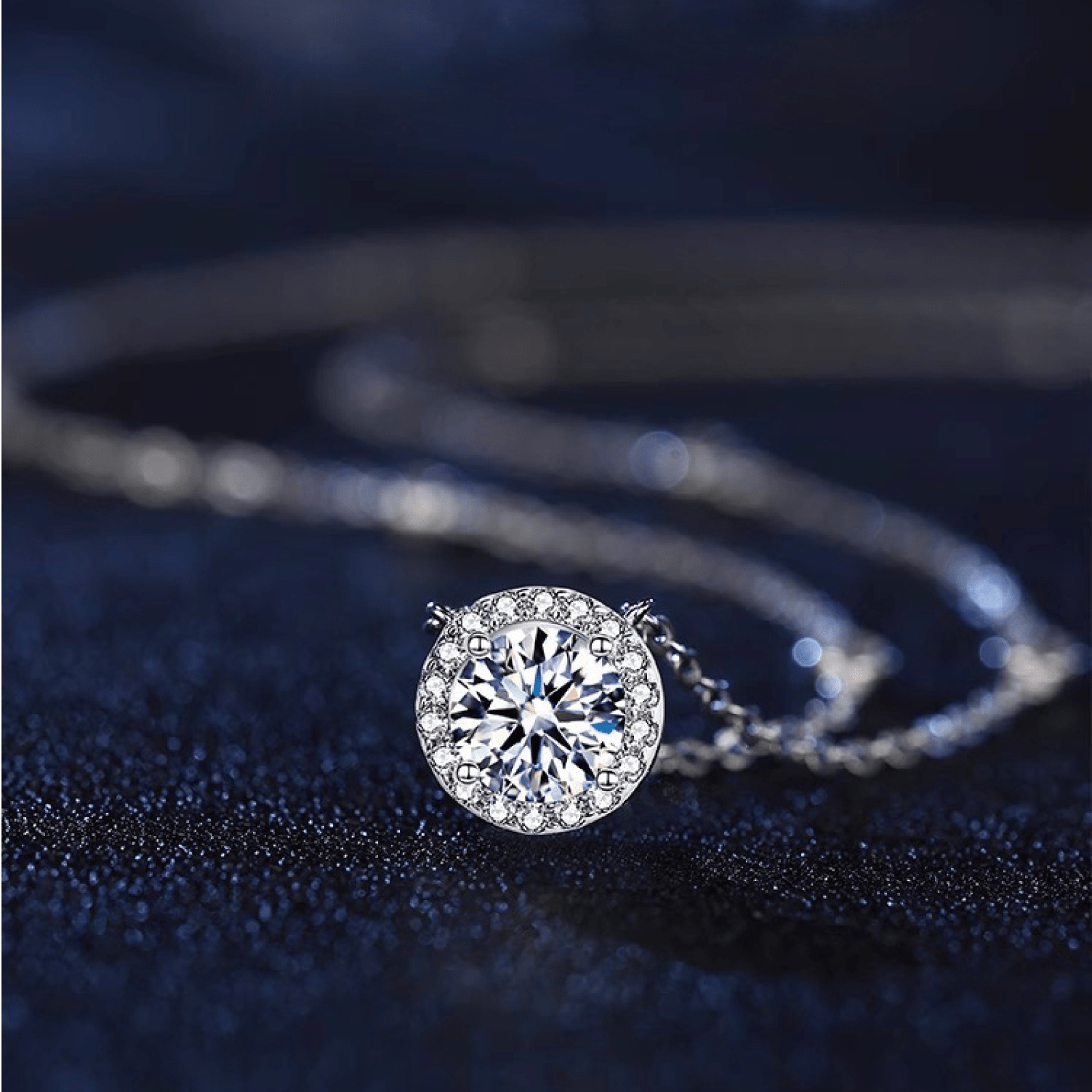 Station Moissanite Round Pendant Necklace in Seamless Halo Setting (1 - 3ct. ) - La Pretti