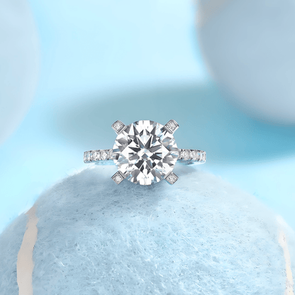 Round Moissanite Solitaire Engagement Ring with Tip Accents in Pave Setting (5ct. ) - La Pretti